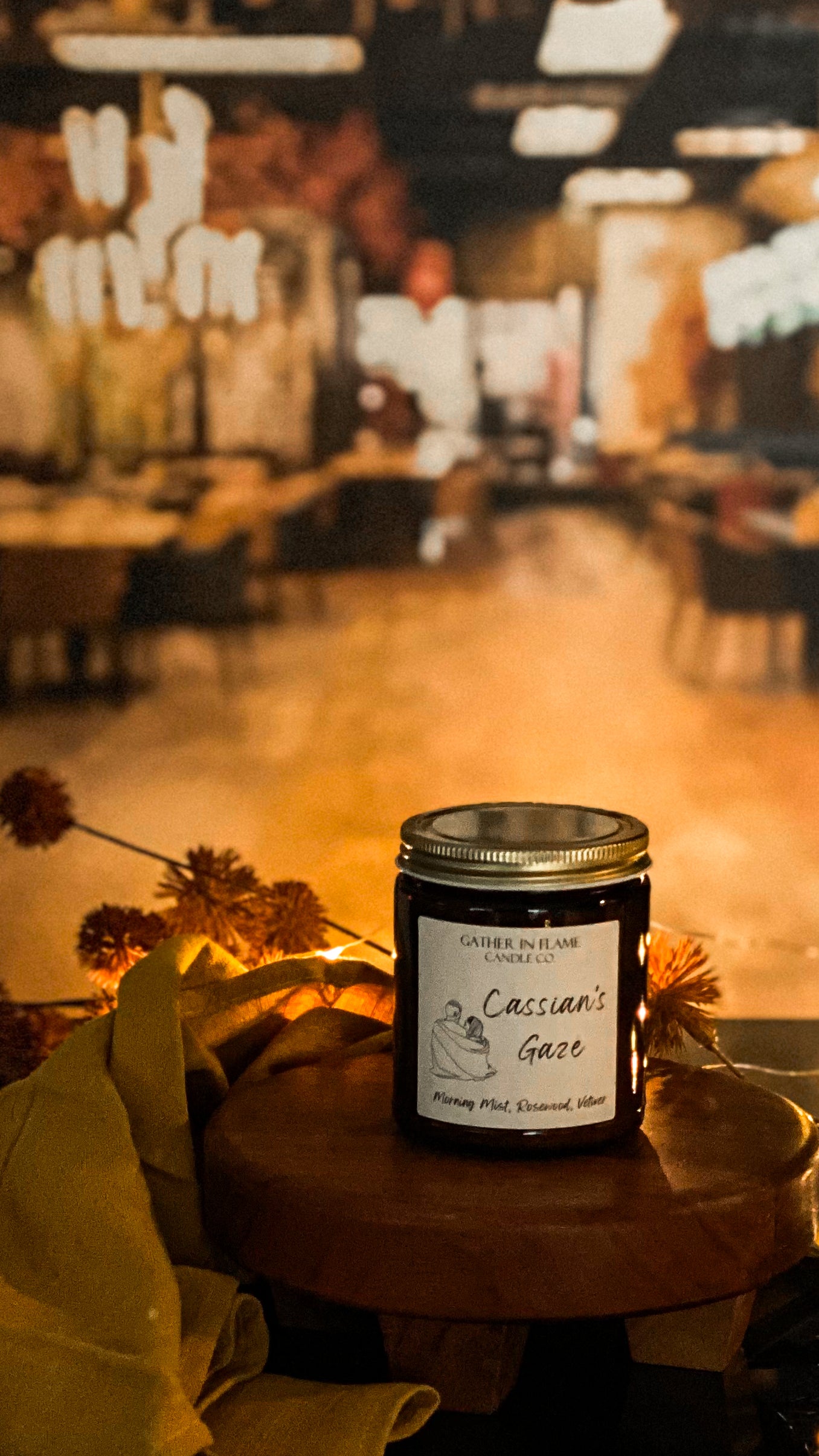 Cassian's Gaze Coconut Wax, X-Wooden Wick Candle