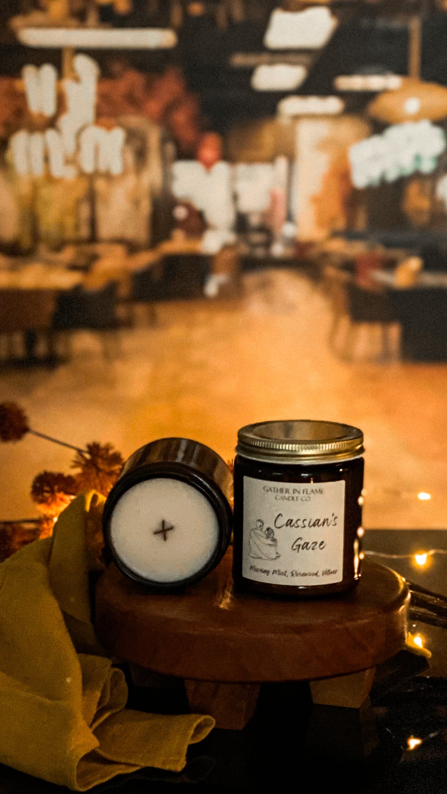 Cassian's Gaze Coconut Wax, X-Wooden Wick Candle