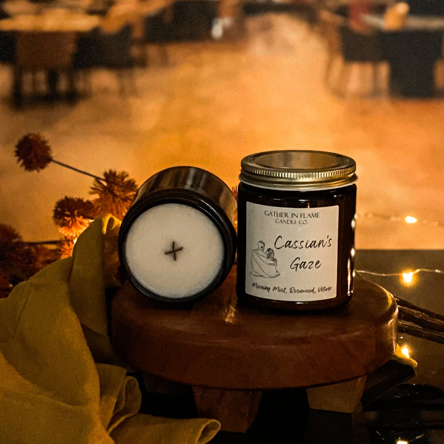 Cassian's Gaze Coconut Wax, X-Wooden Wick Candle